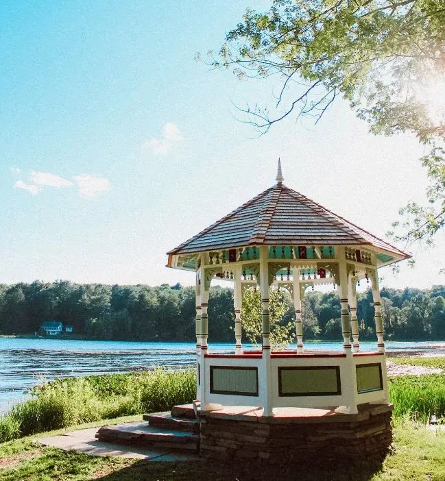 lake carey and the gazebo